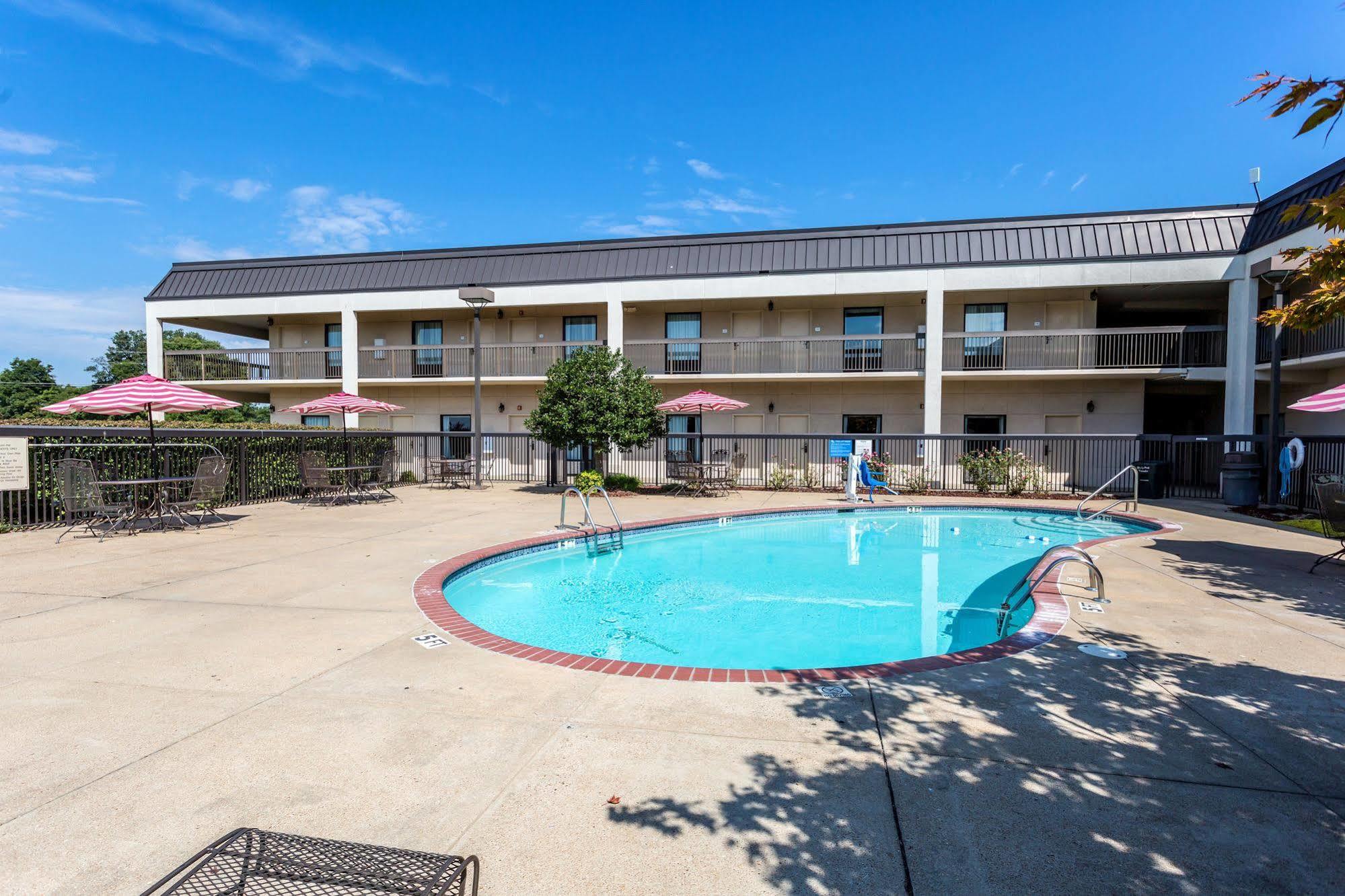 Quality Inn Union City Us 51 Екстер'єр фото